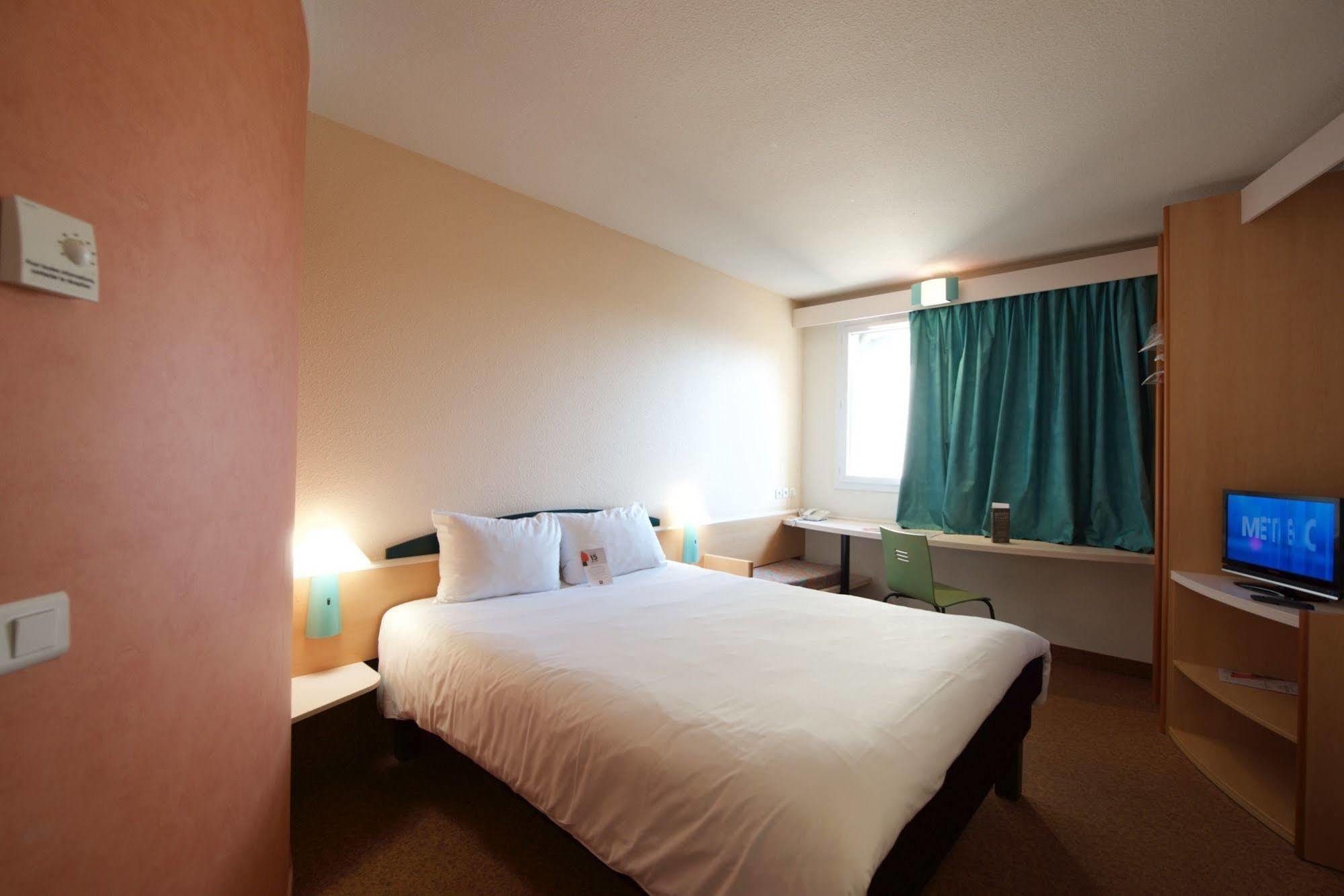Hotel Ibis Albi Exterior foto